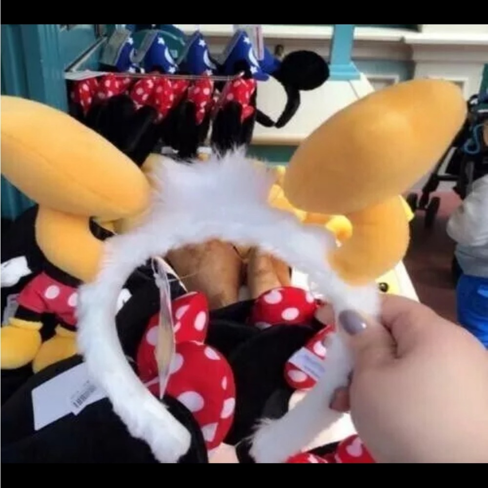 Disney Donald Duck Feet White and Yellow Ears Headband